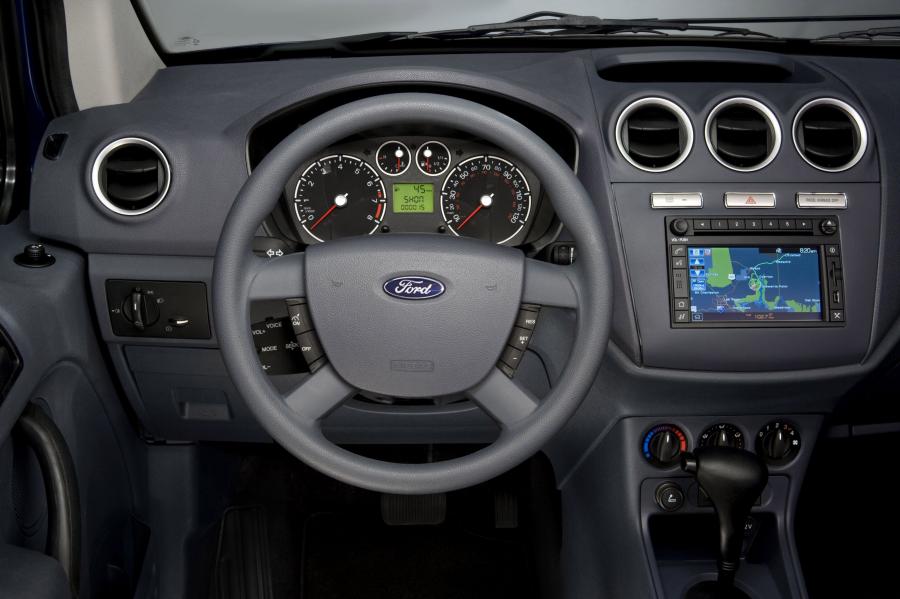  Ford Transit Connect 2010 года  (фото 84 из 109)